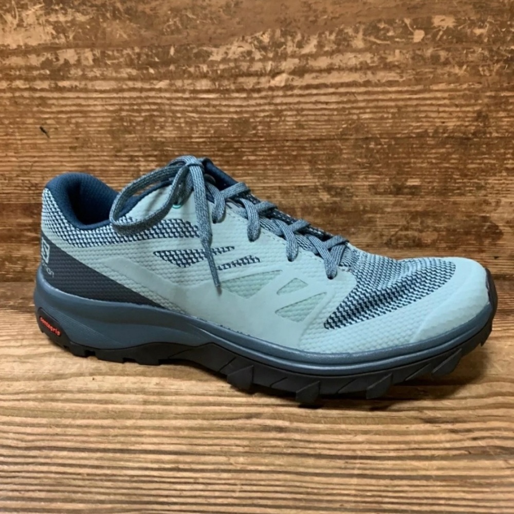 Brand New Women’s Salomon Outline Trail Shoes